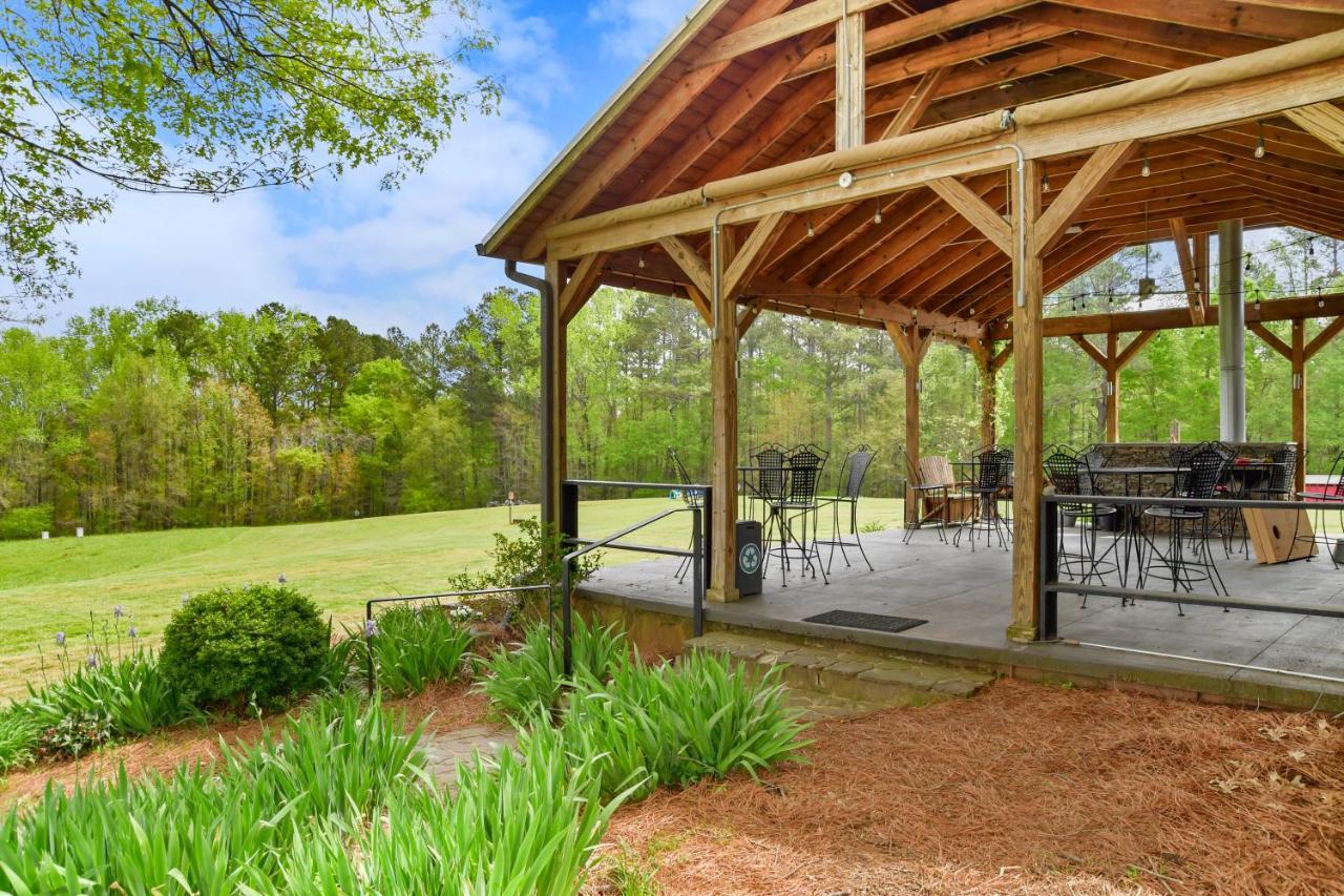 The Farmhouse Inn Buckhead Εξωτερικό φωτογραφία